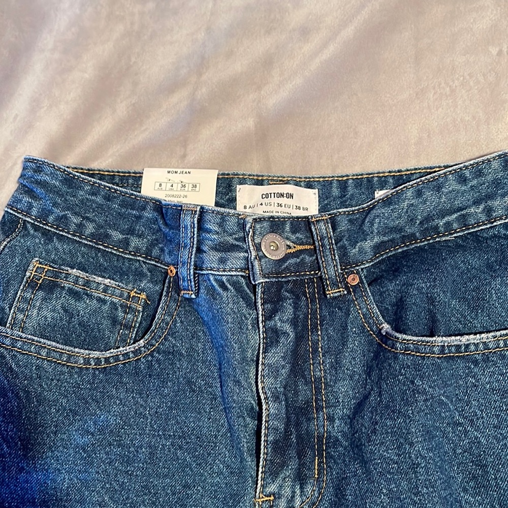 Mom jeans